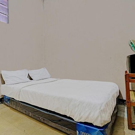Oyo Life 92709 Kost Teras Cikapundung Syariah Hotel Bandung Eksteriør billede