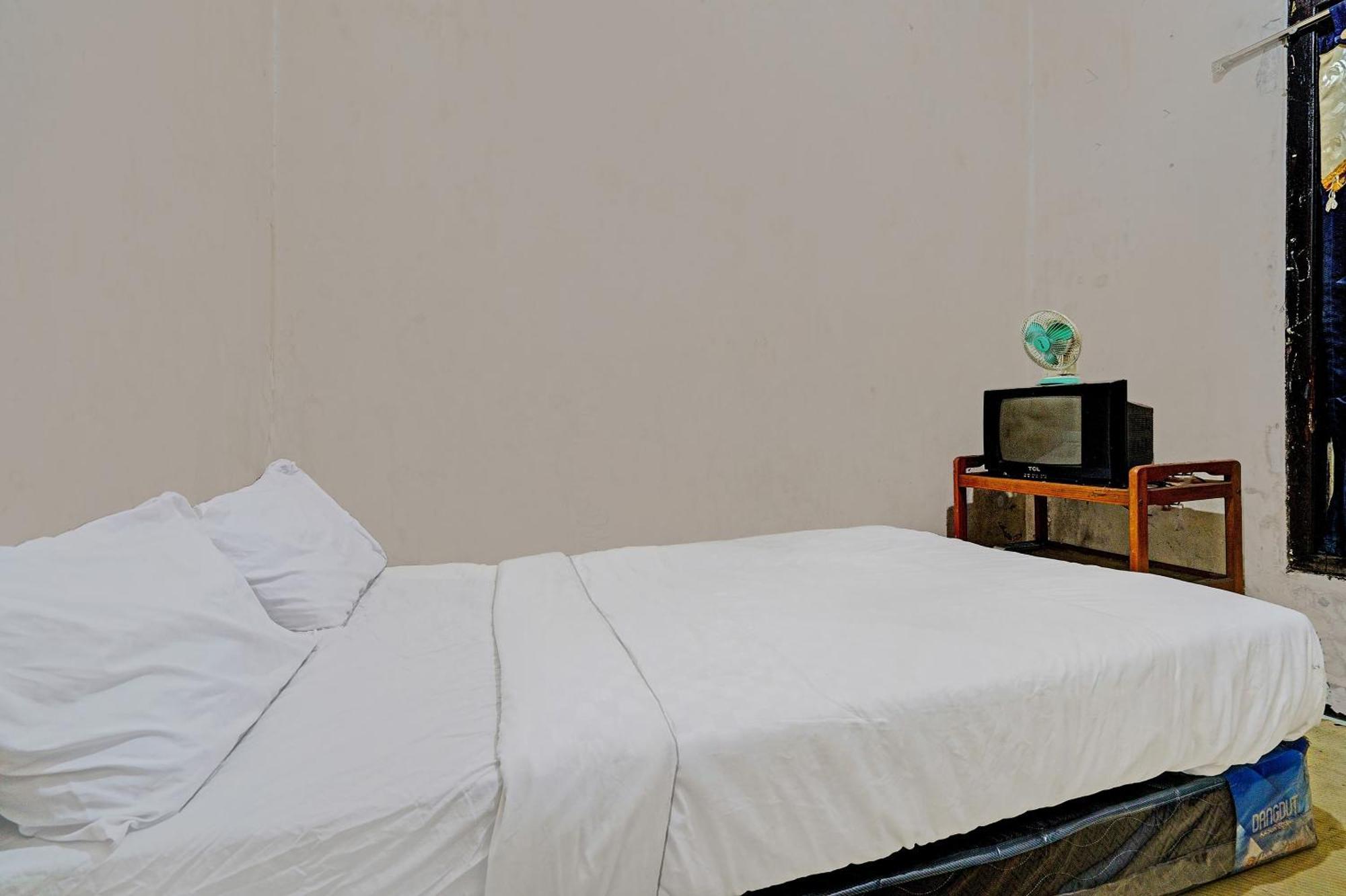 Oyo Life 92709 Kost Teras Cikapundung Syariah Hotel Bandung Eksteriør billede